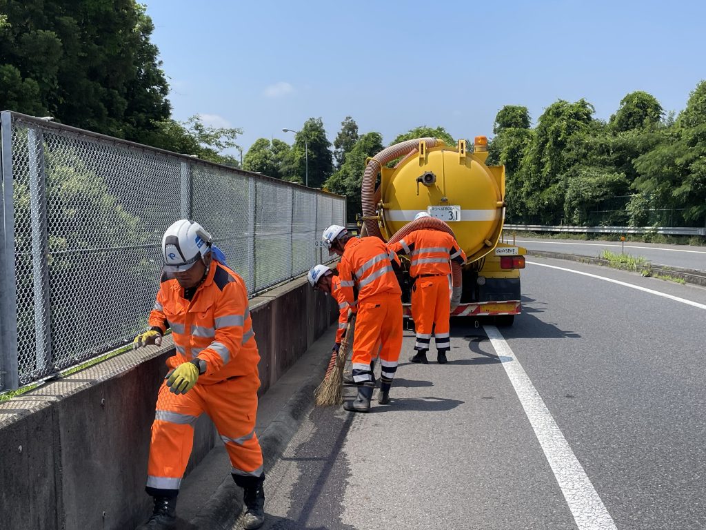 谷和原管内道路保全工事業務 (2)　令和 3年 6月